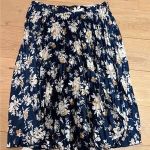 Abercrombie Floral Pleated A-Line Satin Skirt - XL Petite